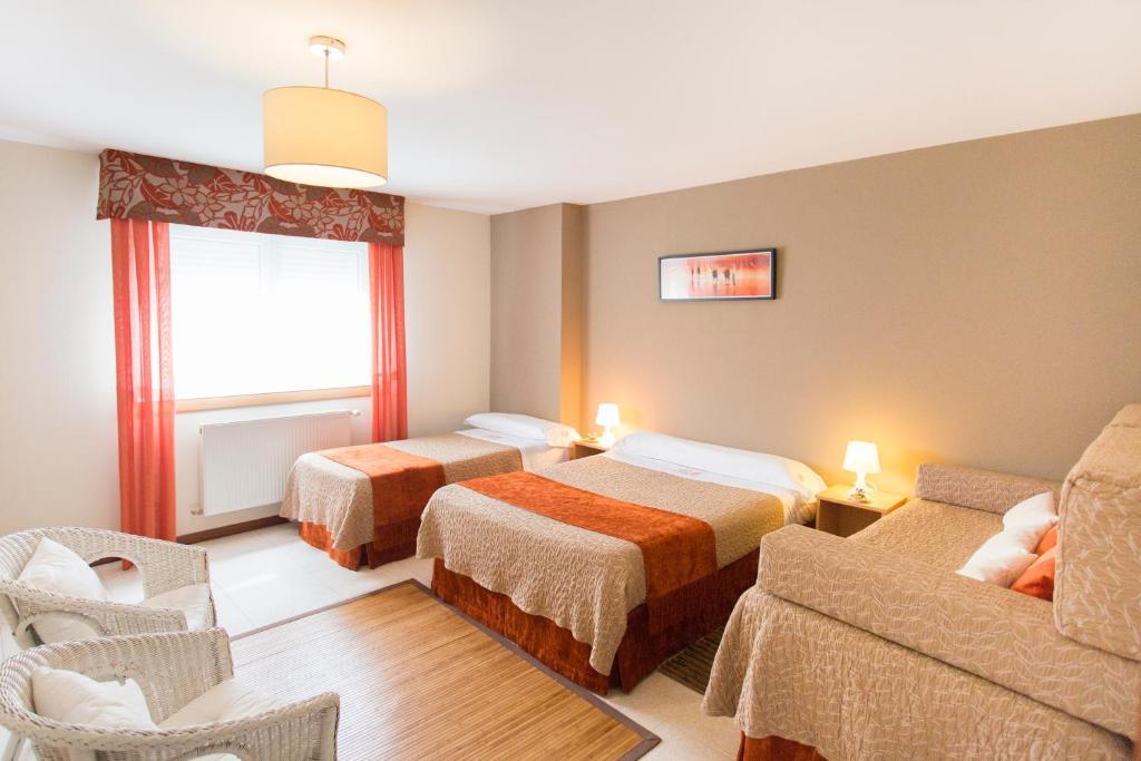 Hostal Maribel Педрусо Экстерьер фото