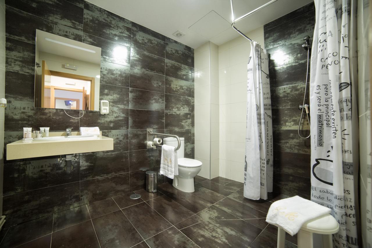 Hostal Maribel Педрусо Экстерьер фото