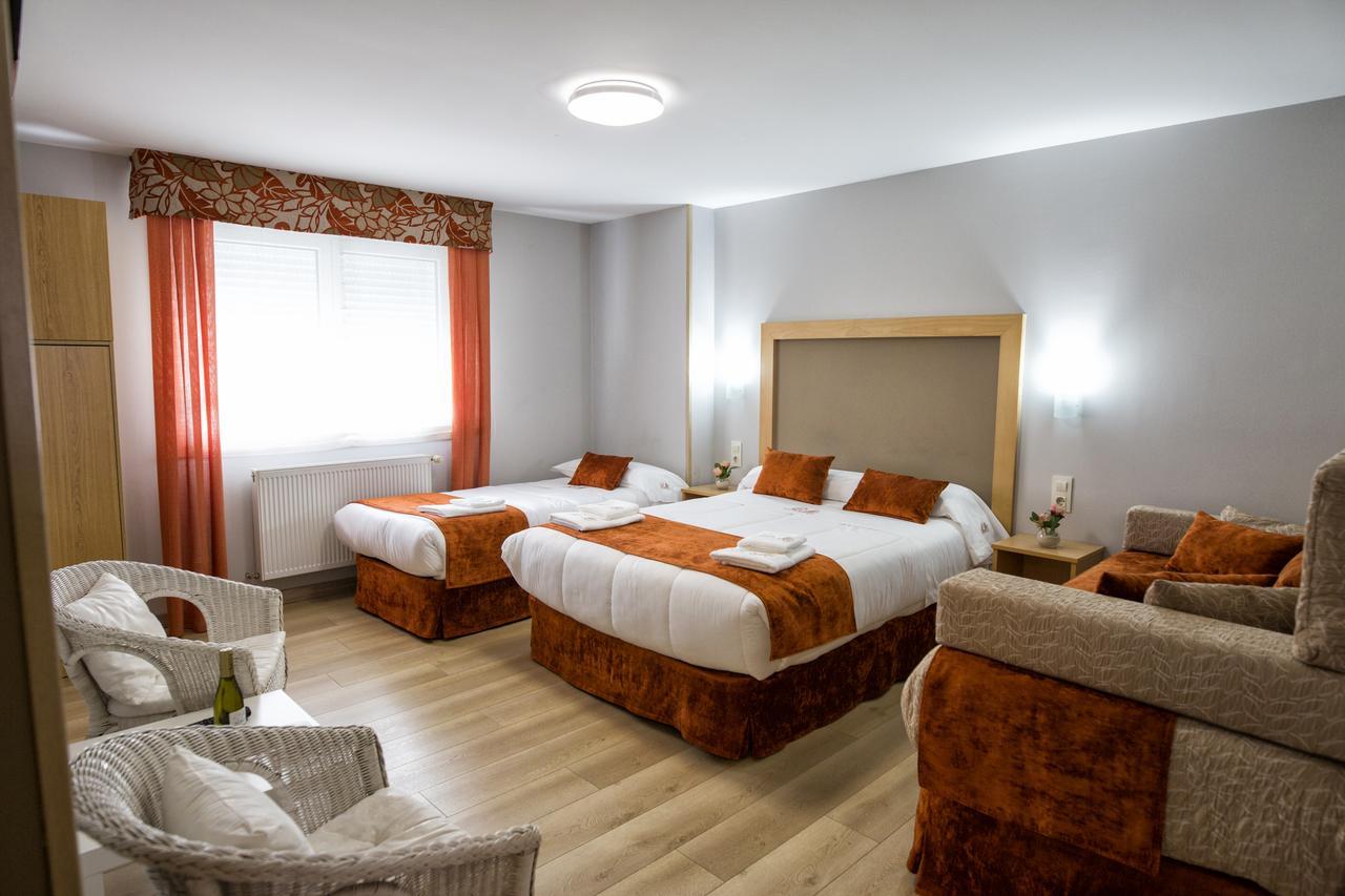 Hostal Maribel Педрусо Экстерьер фото